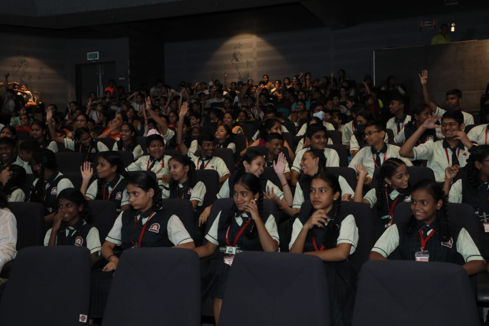 Kalidas Auditorium,Mulund.jpeg